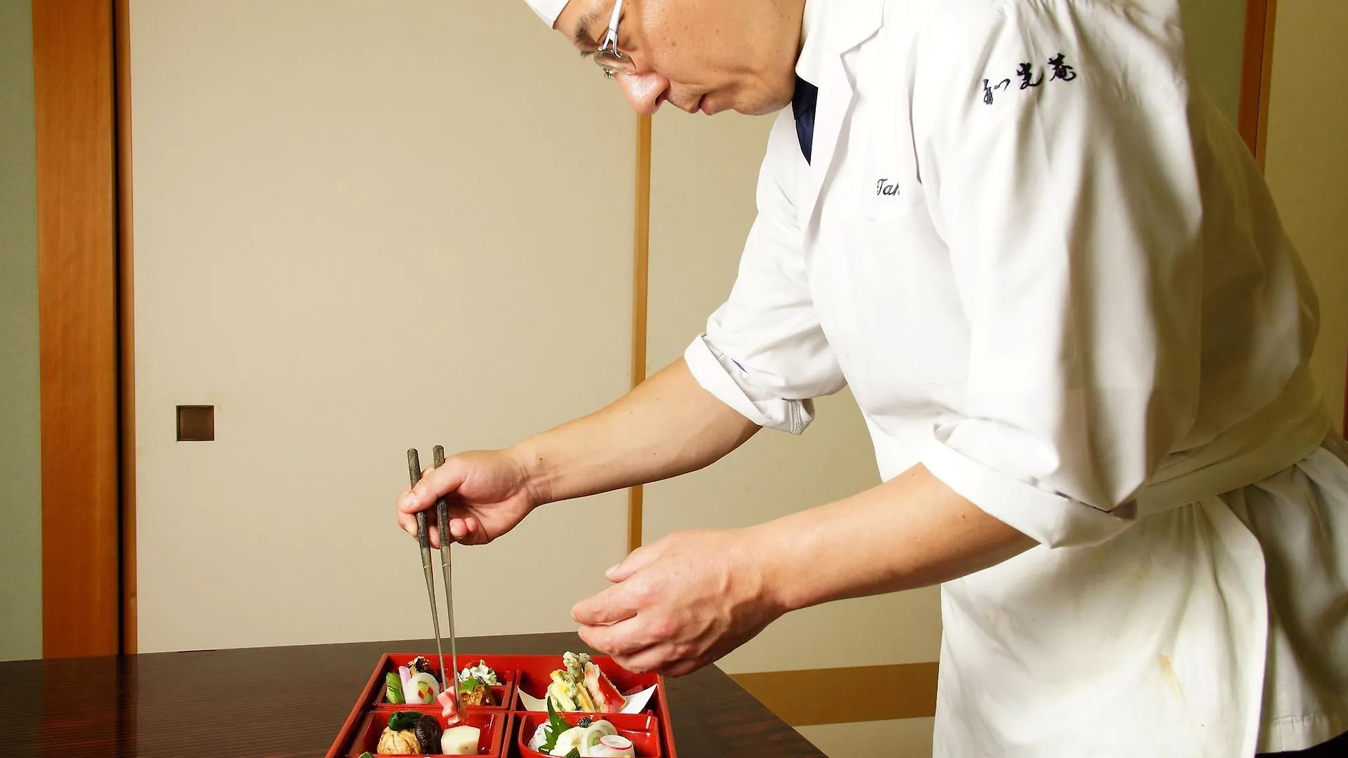 Waqoo Shitaderamachi Hotel Osaka