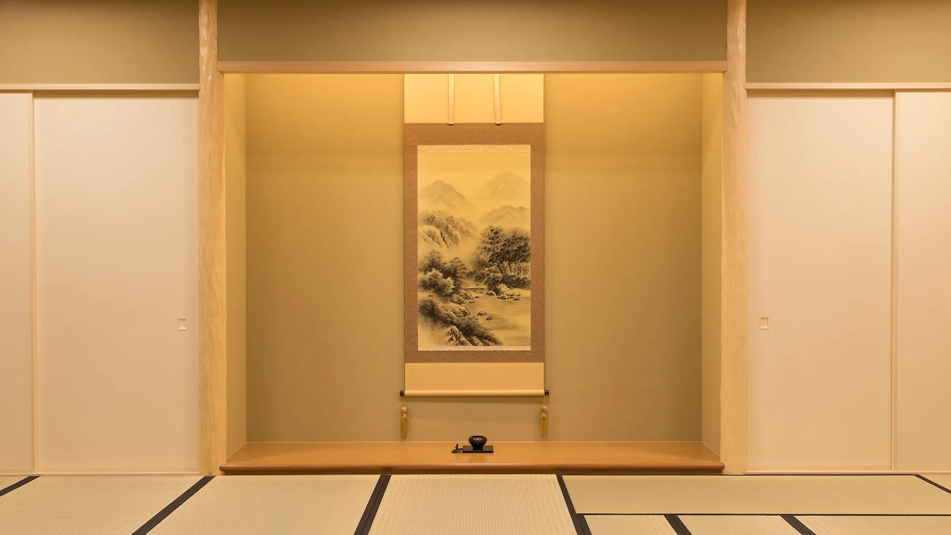 ****  Waqoo Shitaderamachi Hotel Osaka Japan